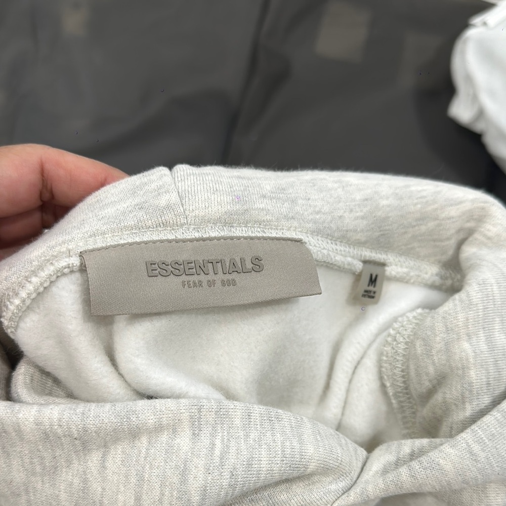 Essentials Gray Pullover Sweater with Ribbed Cuffs - Picture 3 of 3